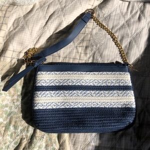 Cute blue and white shoulder bag!
